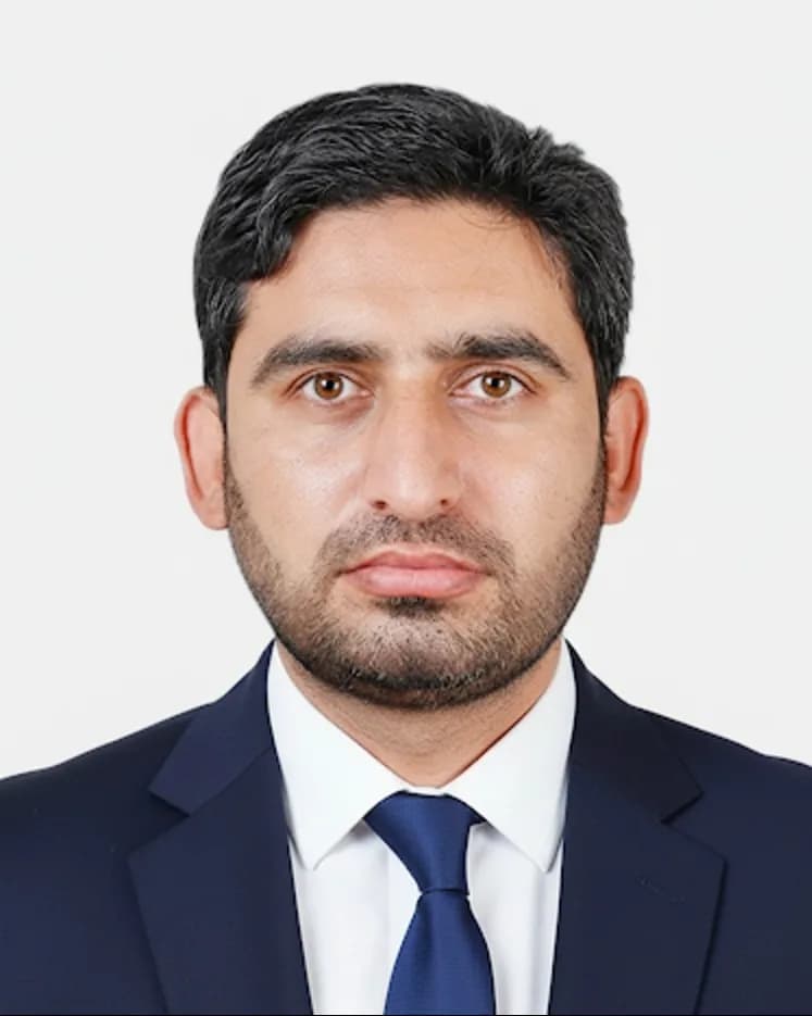 Dr. Zeeshan Umar