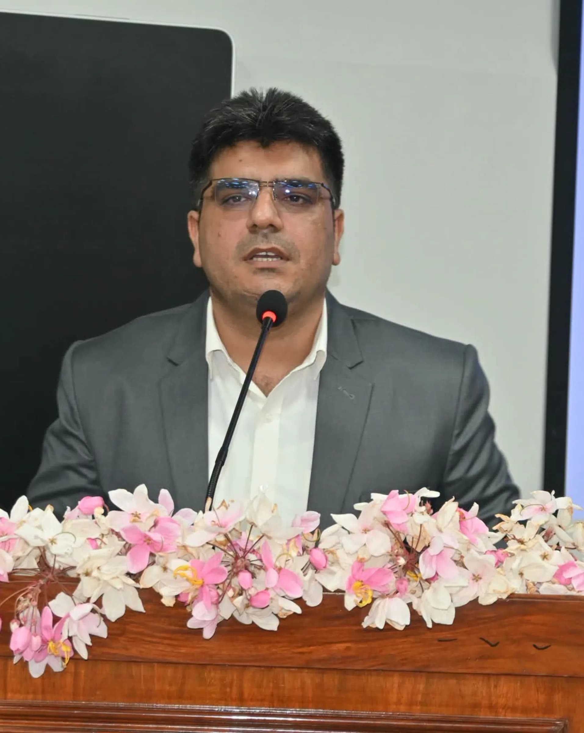 Engr. Dr. Muhammad Waseem