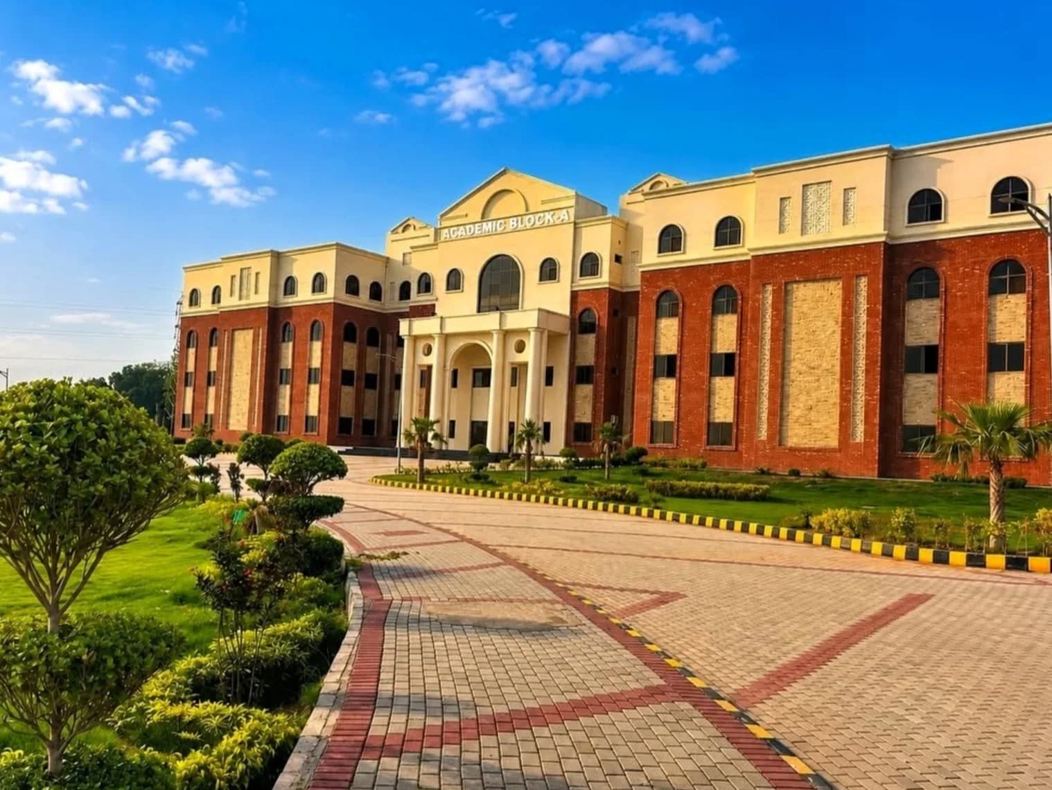 BBA — 4 Years — Campus